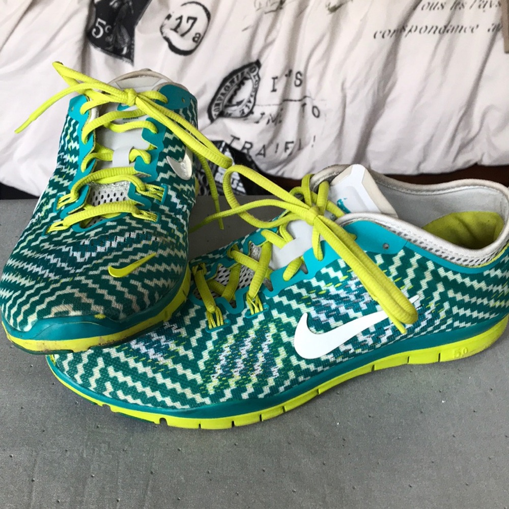 Nike Free TR FIT 4 Running Shoe